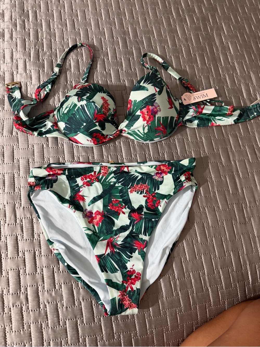 Victoria's Secret Floral Tropical Underwire Bikini - Green & Red